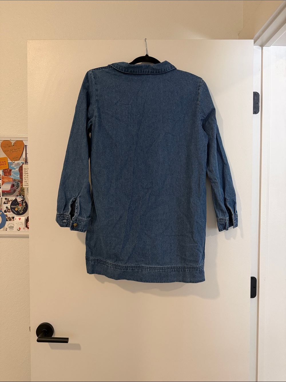 Women's Denim Shift Dress with Patch Pockets - Picture 3 of 4